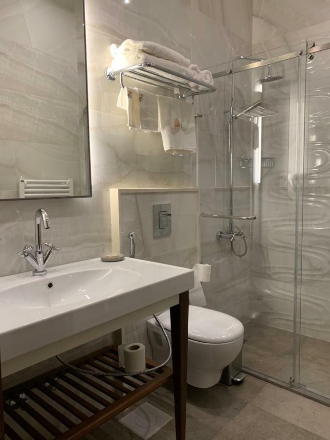 El Boutique Hotel Тир Екстериор снимка