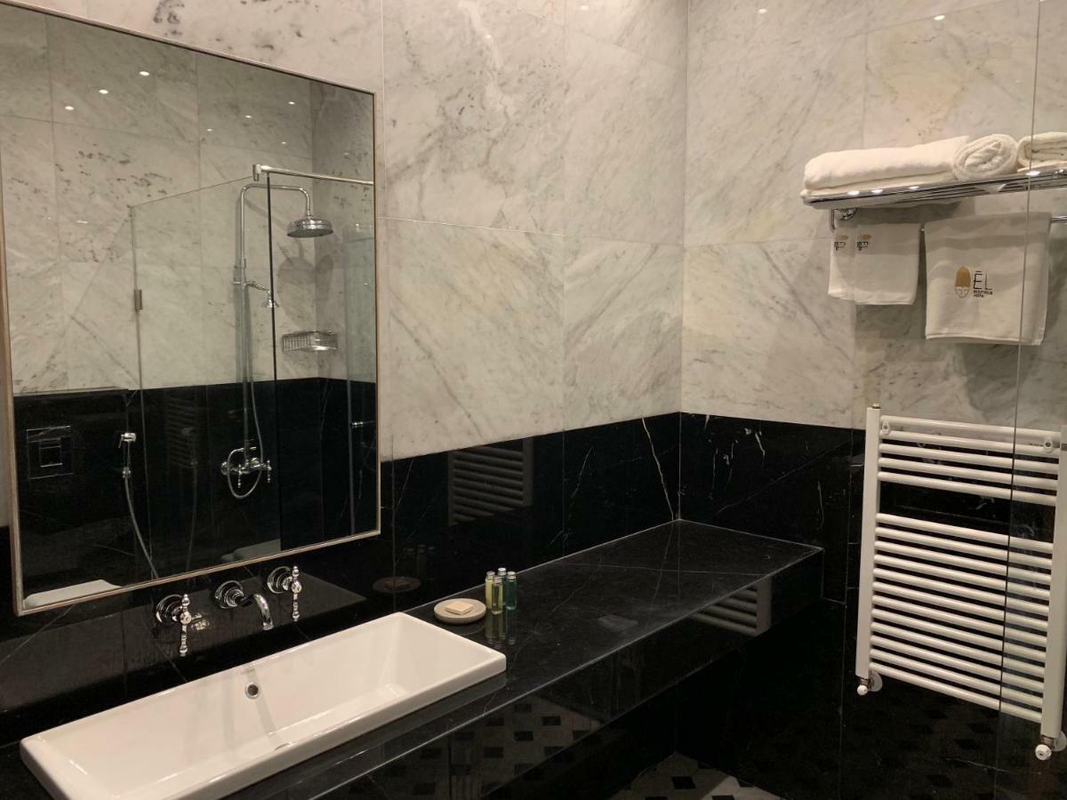 El Boutique Hotel Тир Екстериор снимка